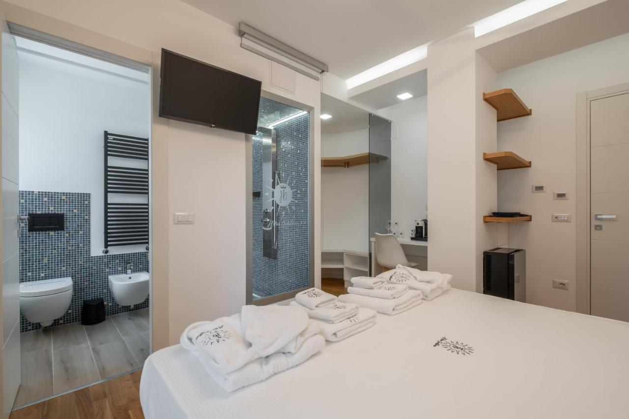 Helios Guest House Cagliari Buitenkant foto