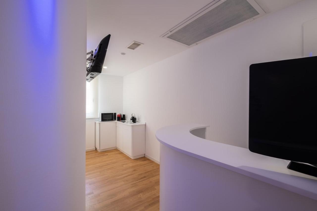 Helios Guest House Cagliari Buitenkant foto