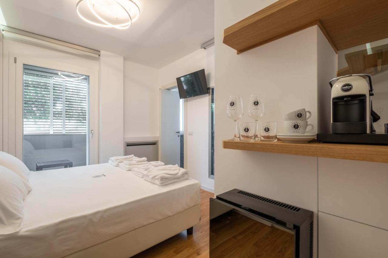 Helios Guest House Cagliari Buitenkant foto
